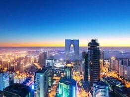 一纸冷暖，万家灯火，现代城市天气预报的智慧与温度