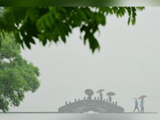 今日气象台天气预报，一场冷暖交锋的无声叙事